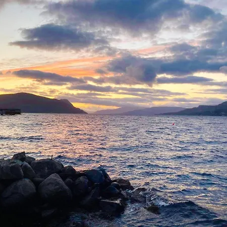 Nokling & Hjelmeland