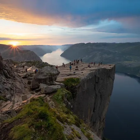 캠프장 Nokling & *